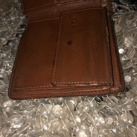 Louis Vuitton bifold wallet - Picture 10 of 12